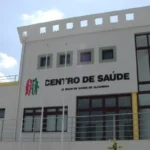 A estratégia através da qual se logrará a inserção laboral de TODOS os professores e profissionais da saúde desempregados e subempregados (II)