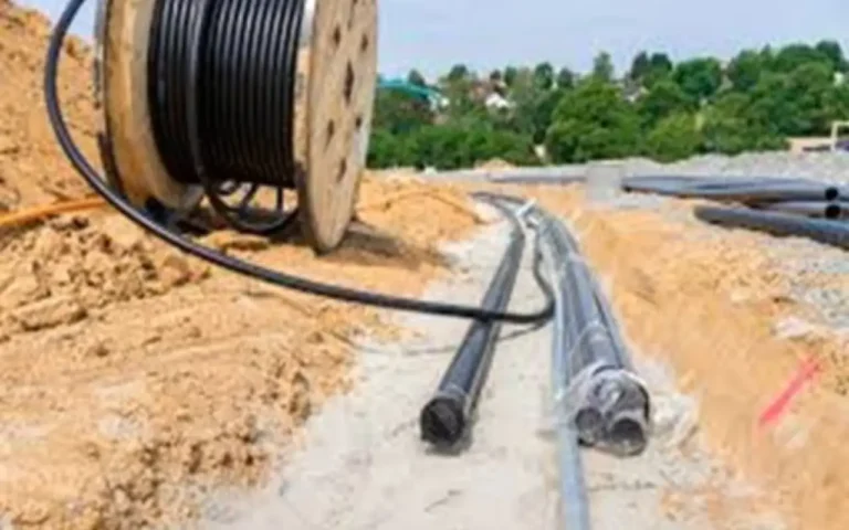 Suprimento de energia eléctrica às zonas económicas e empreendimentos produtivos e comerciais a emergirem do PEFEEECIMBBRE